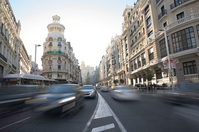 Las zonas con parquímetro en Madrid. Tarifas y horarios